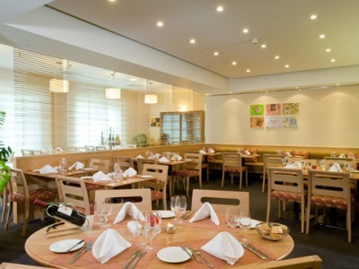Hotel NH Zurich Airport