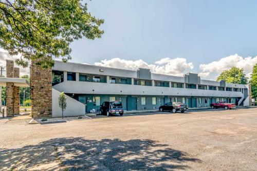 Hotel Rodeway Inn Portage