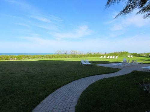 Estero Beach & Tennis 608b Apartment