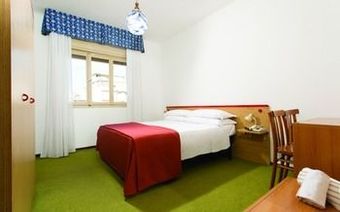 Hotel Diana