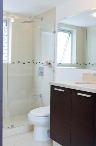 Overwhelming Two Bedroom Apartment