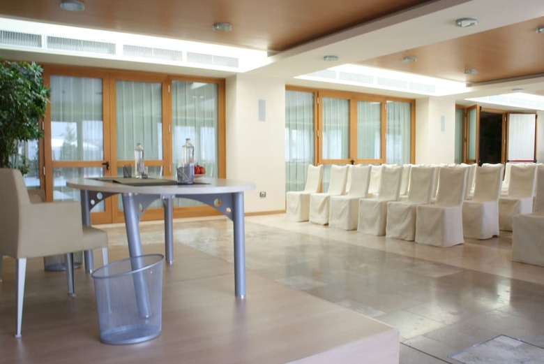Al Tezzon Hotel