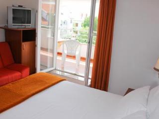 Gargamelo Restaurant & Pension