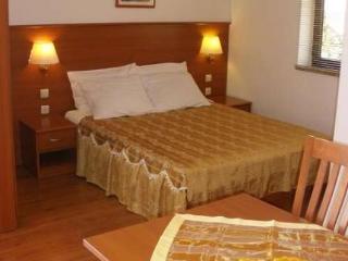 Gargamelo Restaurant & Pension