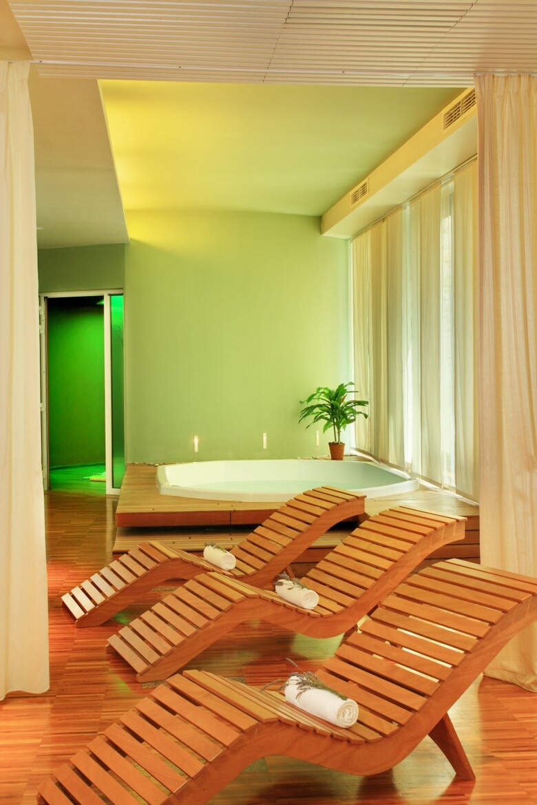 Hotel Velaris