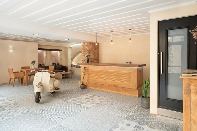Hotel Vranas Studios