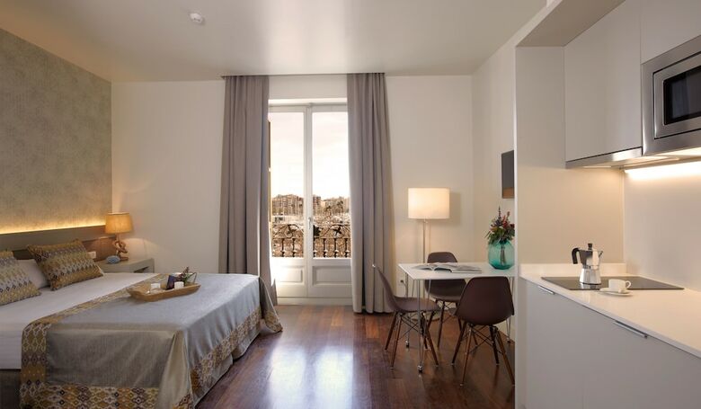 Apartamentos Duquesa Suites Barcelona