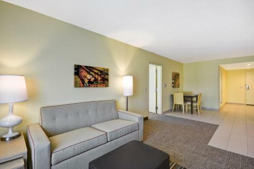 Hotel Home2 Suites By Hilton Dallas North Park