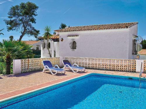 Holiday Home Balcon Al Mar 82-b