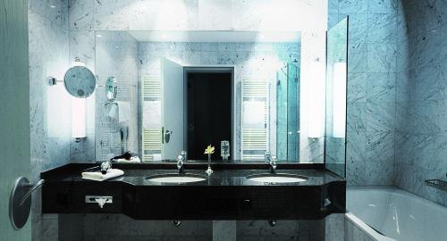 Hecker�s Hotel Kurf�rstendamm