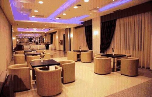 Alexander Hotel