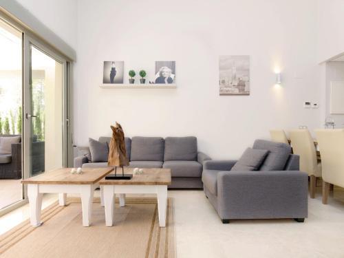 Villa Las Colinas