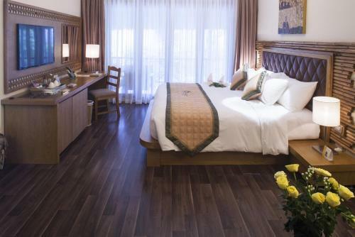 Hotel Aroma Beach Resort And Spa