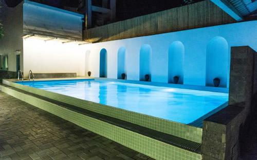Meraki Oasis Hotel