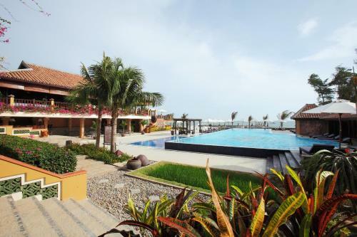 Hotel Poshanu Resort