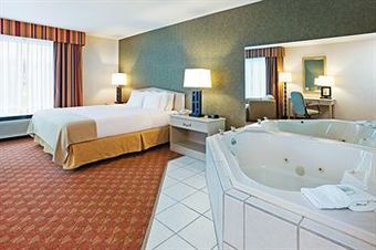 Holiday Inn Express Hotel & Suites Corbin
