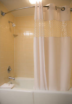Hotel Hampton Inn Dallas-north-i-35e At Walnut Hill Tx