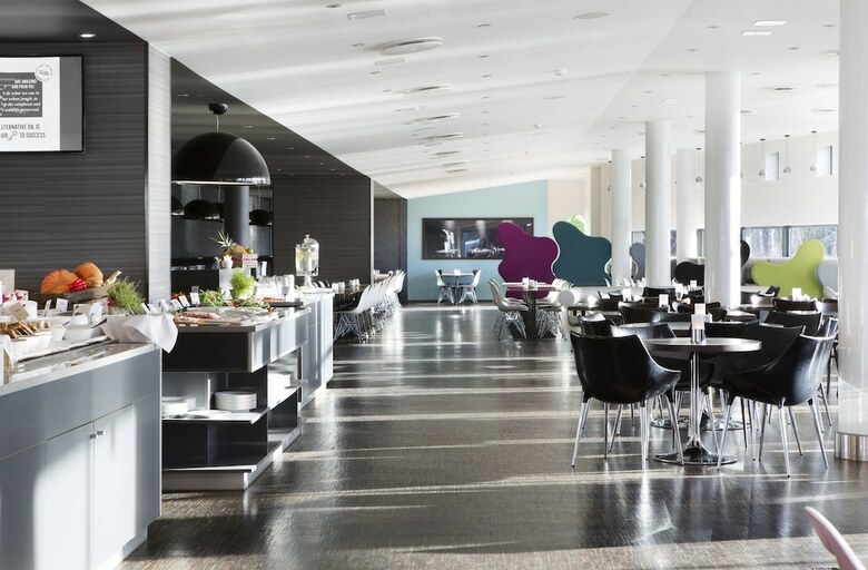 Comfort Hotel Runway
