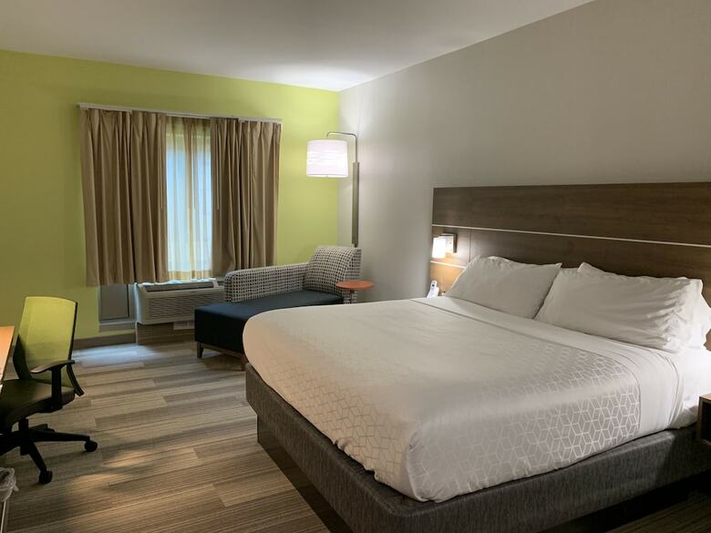 Holiday Inn Express Hotel & Suites Memphis/germantown