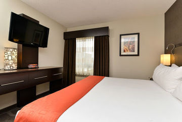 Hotel Holiday Inn Express Edmonton Airport