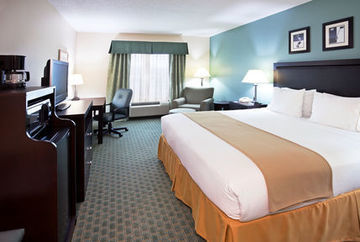 Holiday Inn Express Hotel & Suites Lebanon