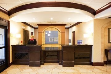 Holiday Inn Express Hotel & Suites Lebanon