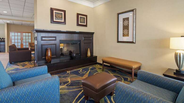 Best Western Leesburg Hotel & Conference Center