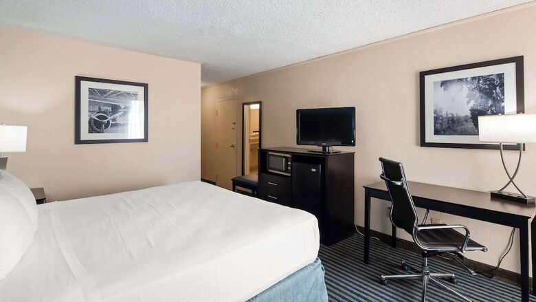 Best Western Leesburg Hotel & Conference Center