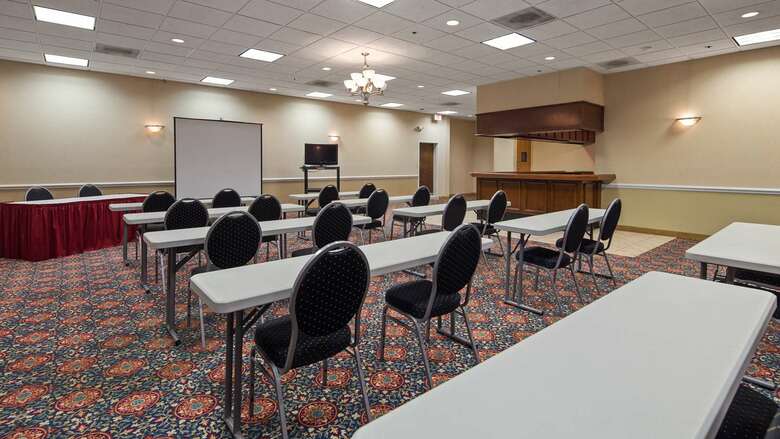 Best Western Leesburg Hotel & Conference Center