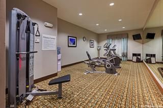 Holiday Inn Express Hotel & Suites Cleveland