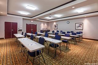 Holiday Inn Express Hotel & Suites Cleveland