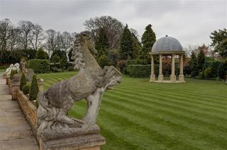 Best Western Rogerthorpe Manor Hotel