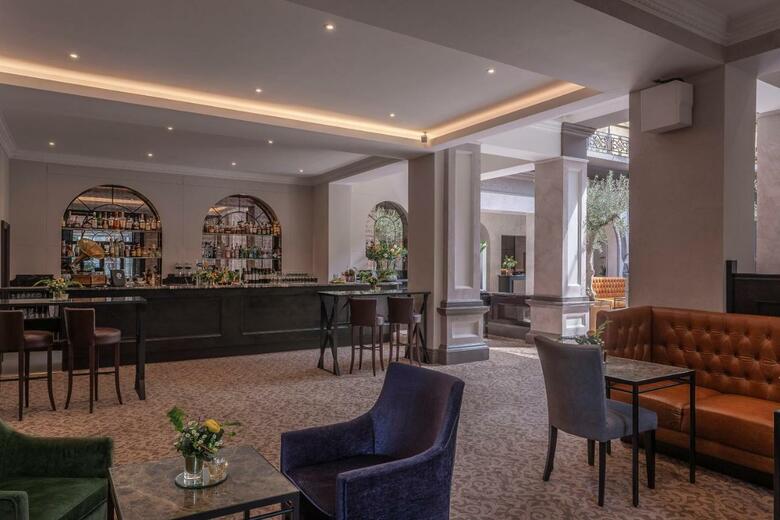Oatlands Park Hotel