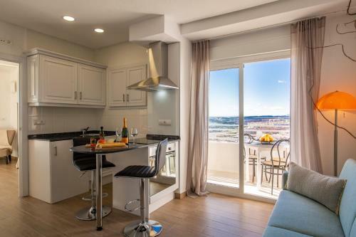 Alicante Skylights Apartments