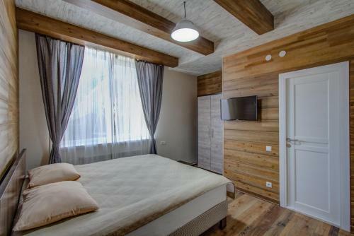 Hillside Karakol Boutique Hotel