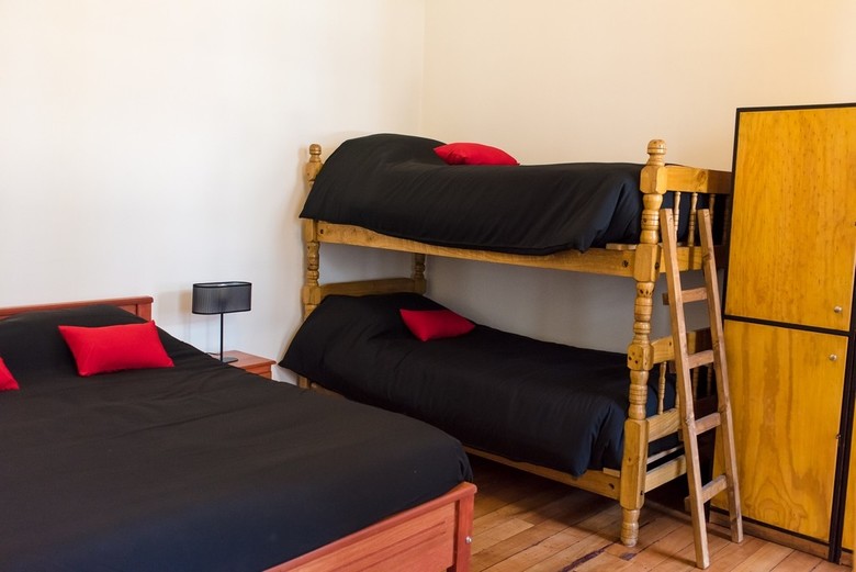 Hostal Irreal