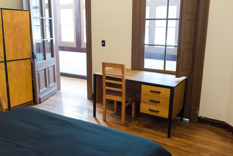 Hostal Irreal