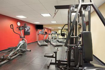 Hotel Country Inn And Suites