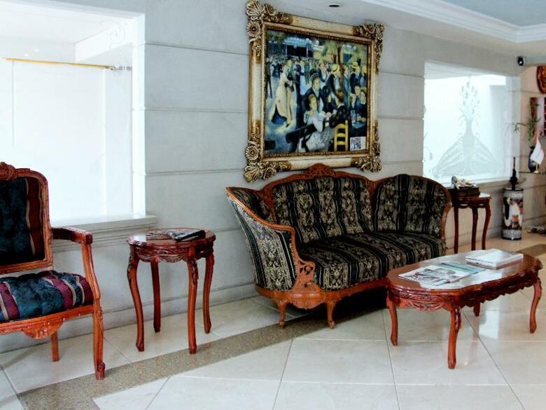 Hotel Residence L Heritage Arist�teles 140 By Bluebay