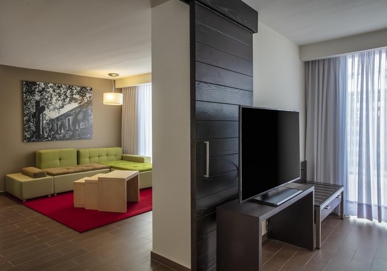 Hotel Fiesta Inn Express Quer�taro Constituyentes