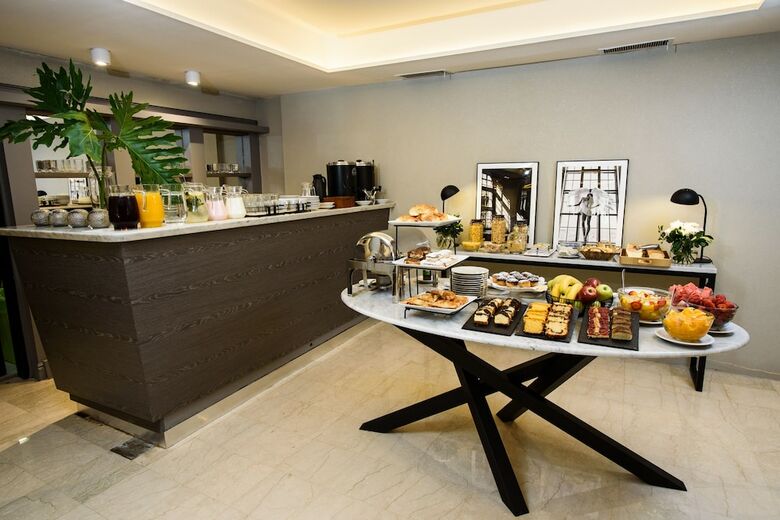 Recoleta Luxury Boutique Hotel