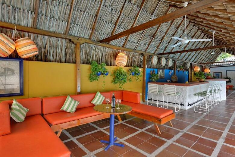 Hotel Bahia