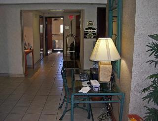 Hotel Comfort Inn & Suites Airport