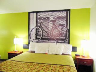 Hotel Super 8 By Wyndham South Boston Va