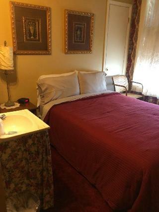 The Courtland Hotel And Day Spa