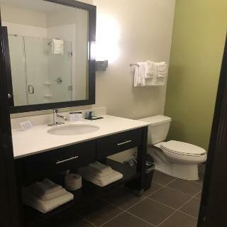 Sleep Inn & Suites