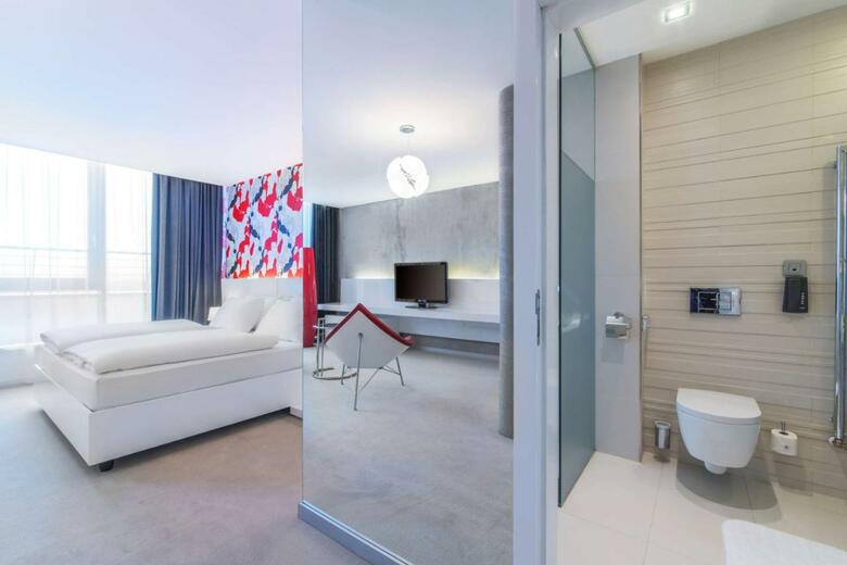 Hotel NH Bratislava Gate One