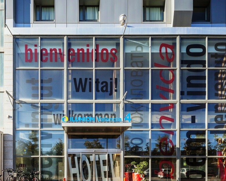 Hotel Ilunion Valencia 4