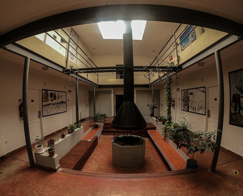 Albergue Folk Suites
