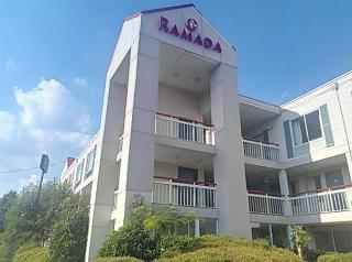 Hotel Ramada Coliseum/greensboro